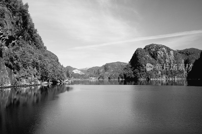 奥斯特fjorden Bergen Norway报道